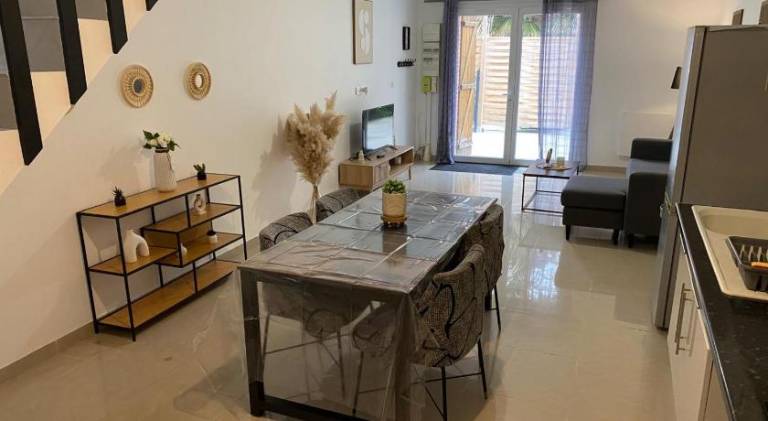 Apartment with 2 rooms for 5 persons in Troyes