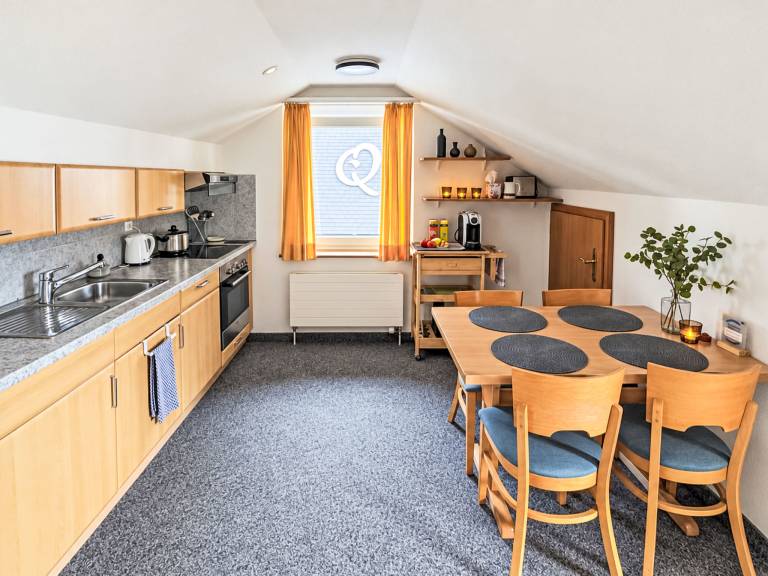 Ferienwohnung in Leukerbad, Albinen für max. 4 Personen Ferienwohnung in Leukerbad, Albinen für max. 4 Personen
