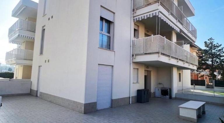 Holiday apartment with 2 rooms for 6 persons — photo 4