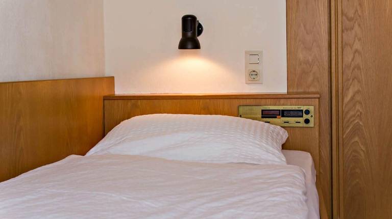 Hotel-Weinhaus Weis — photo 3