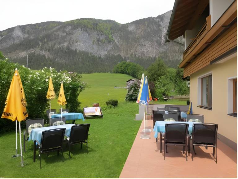 Hotel Kraftquelle Schlossblick — photo 4