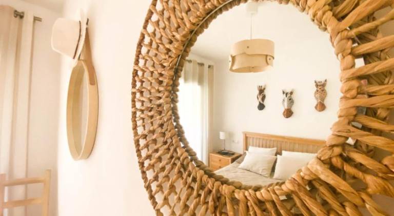 Apartment with private pool, patio & garden in Mijas