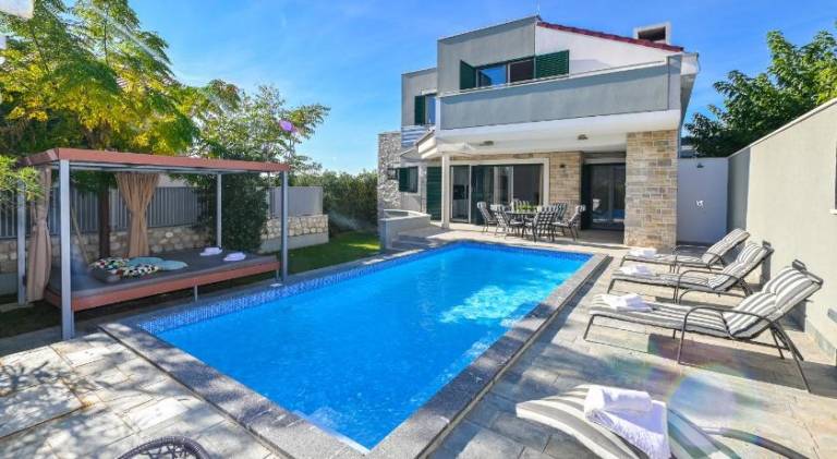 Villa Dana & Thalia - Private Pool in Novalja