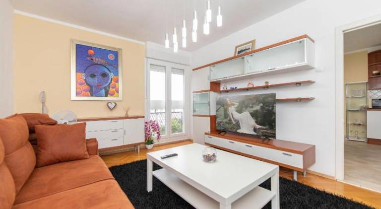Nice holiday apartment with hot tub | Pet-friendly — photo 2