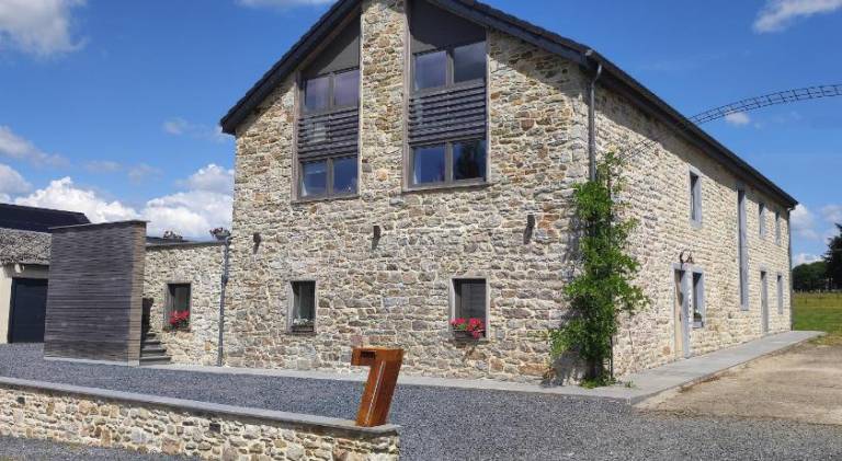 Wonderful holiday apartment with patio | Pet-friendly in Waimes