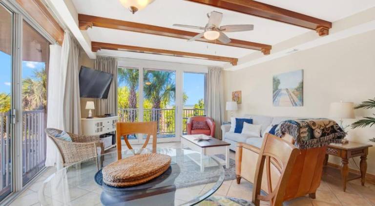 Apartment | Beach nearby | Pets are welcome — photo 4