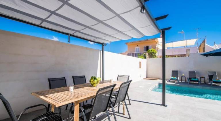 Fully equipped ample apartment with private pool & terrace | Pet-friendly — photo 4