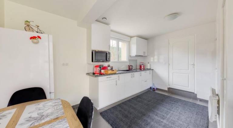Apartment with 2 rooms for 6 persons — photo 4