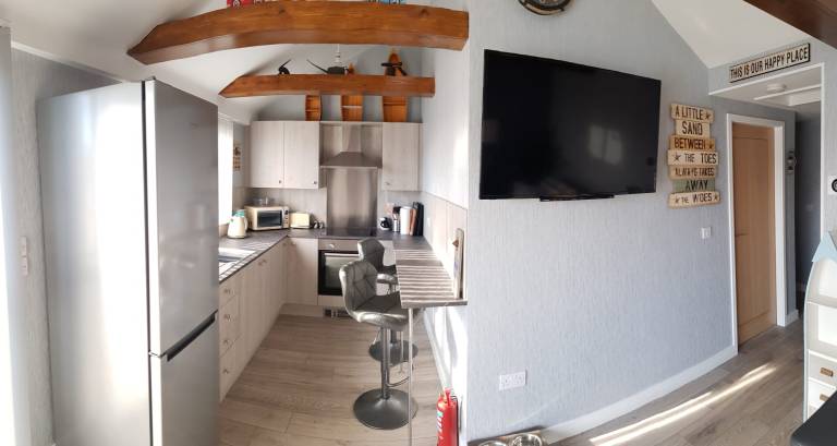 Luxury 2-Bed modern chalet in Bridlington — photo 3