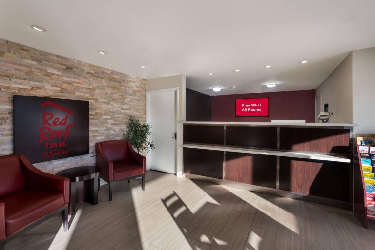 Red Roof Inn Stockton — photo 3