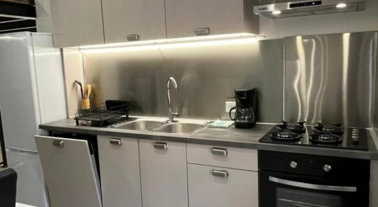 Apartment with 3 rooms for 6 persons in Arles