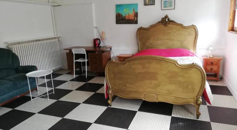 14 Rue le Menestrel