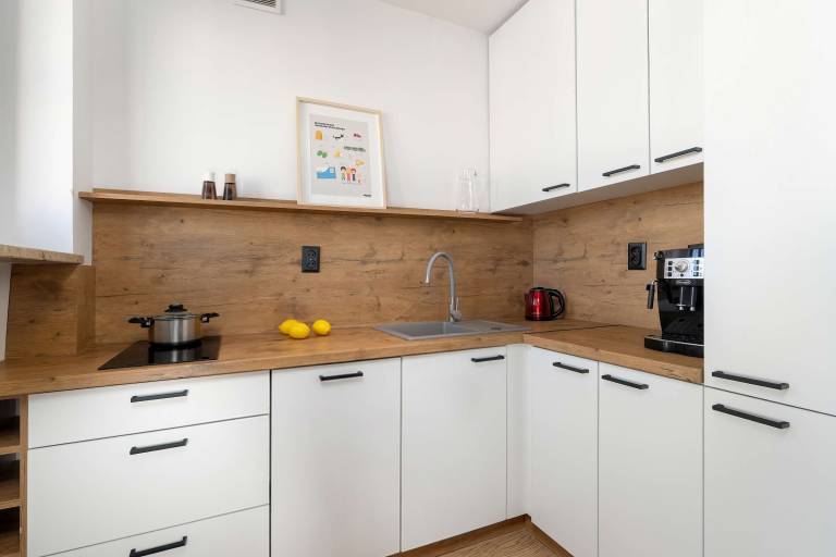 Family-oriented charming rental apartment with fast internet | Pet-friendly — photo 3