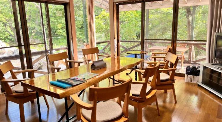 House with barbecue, garden & patio in Nasu