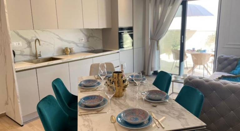 Villa with 3 rooms for 6 persons in Biograd na Moru