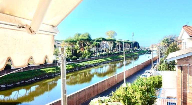 Holiday apartment with 3 rooms for 7 persons — photo 3