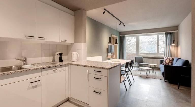 Belmont- Apartment Haus — photo 2