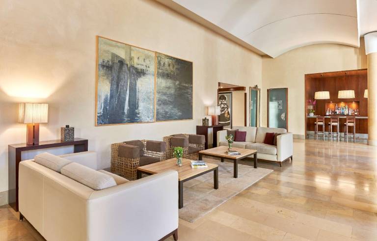 NH Collection Palacio de Burgos — photo 3