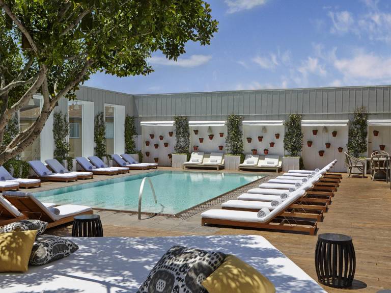 The Valorian Los Angeles, Curio Collection by Hilton in Beverly Hills, CA