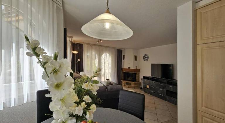 Chateau EG — photo 3