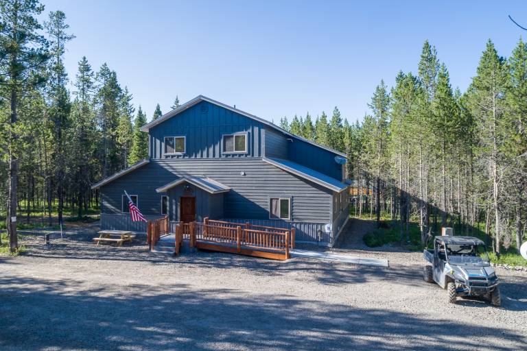 Cabin Island Park