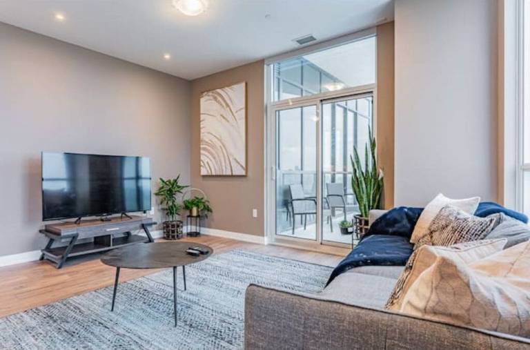 Apartment Mississauga