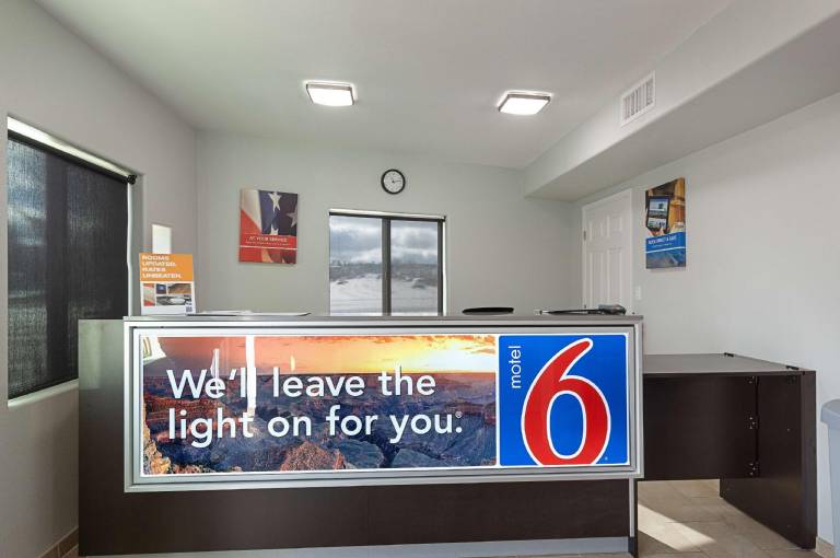 Motel 6 Show Low, AZ — photo 3