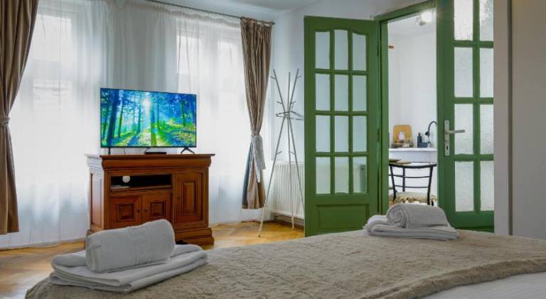 Rental apartment for 6 persons in Brasov