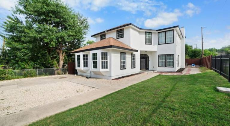Lovely house with pool & jacuzzi | Pets allowed — photo 2