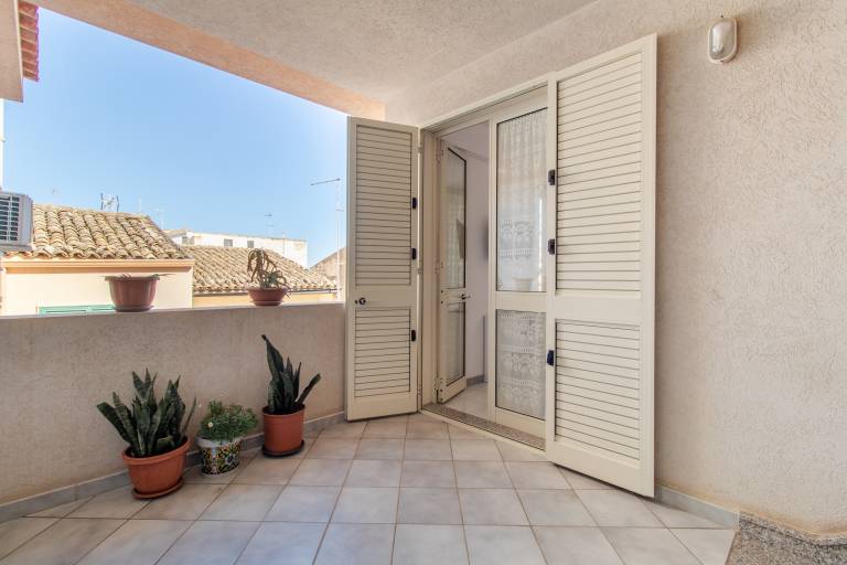Fully equipped rental apartment with fast internet | City view | Next to the beach | Suitable for remote work | Pet-friendly — photo 3