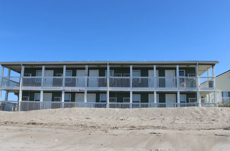 Motel  Oak Island