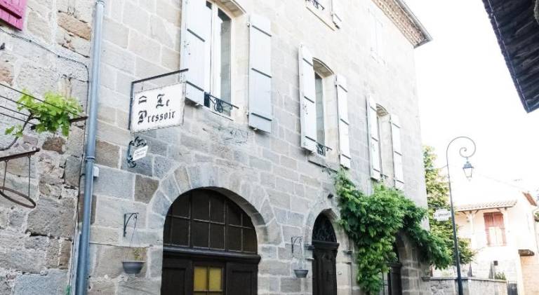 Le Pressoir chambres d'hotes in Figeac