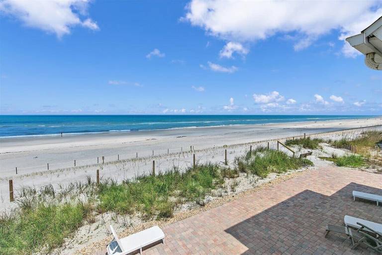 Discover Amazing Vacation Rentals in Vilano Beach, FL