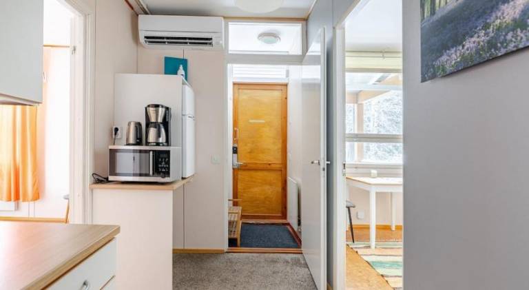Holiday apartment with terrace — photo 4