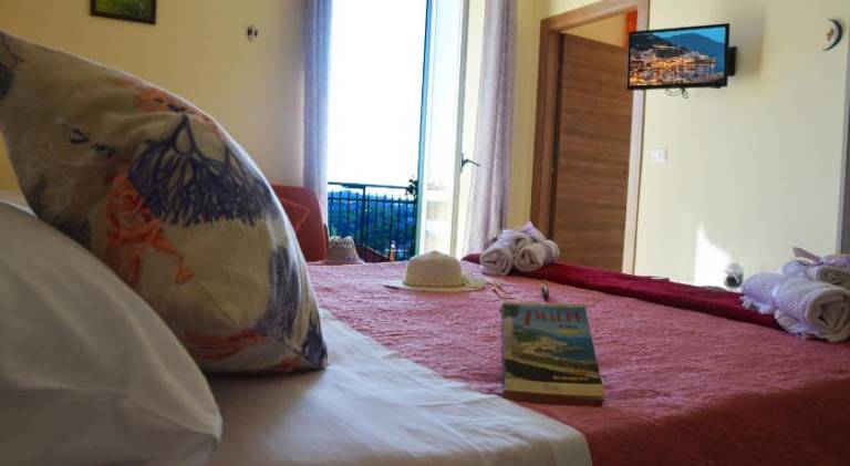Holiday apartment with 1 room for 3 persons in Agerola
