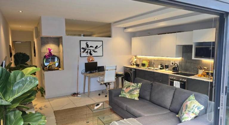 Green Point Modern Flat with Security — photo 2