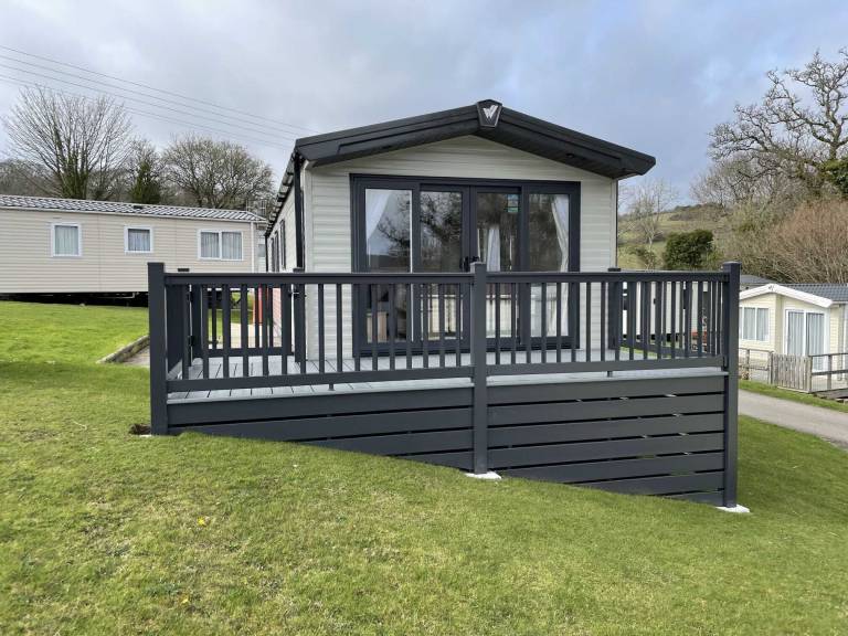 Caravan Charmouth