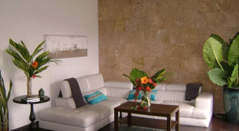 Zen Retreat City Center Near Train