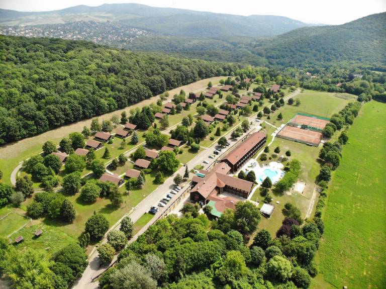 Serviced apartment  Budakeszi