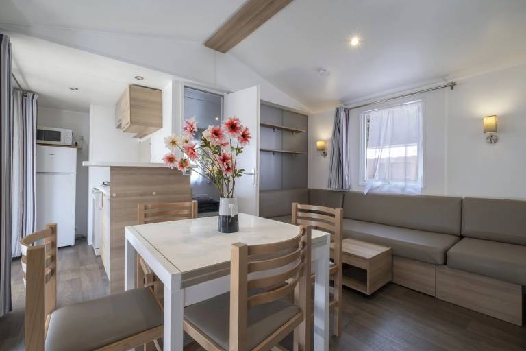 Family-oriented pleasant camping suite with barbeque, pool & terrace | Dogs allowed — photo 4