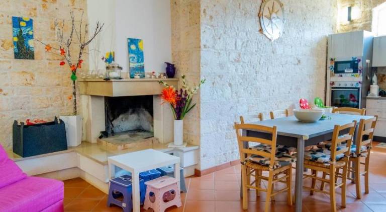 Villa with yard, grill & private pool in Polignano a Mare