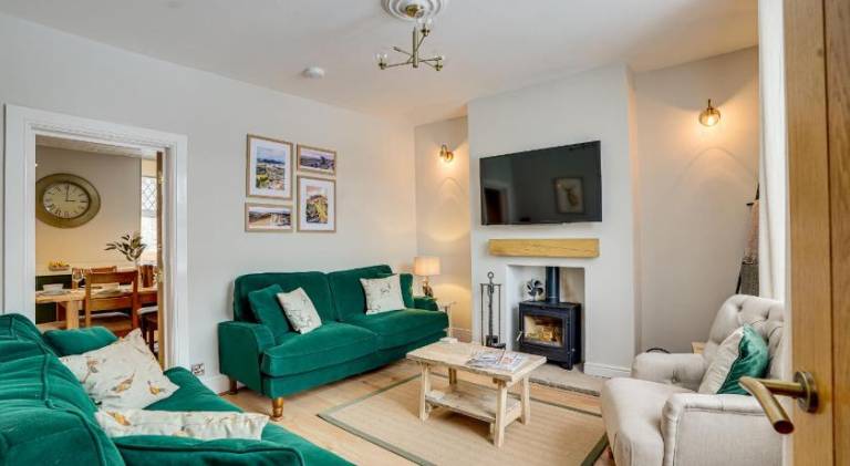 House with 3 rooms for 6 persons in Buxton