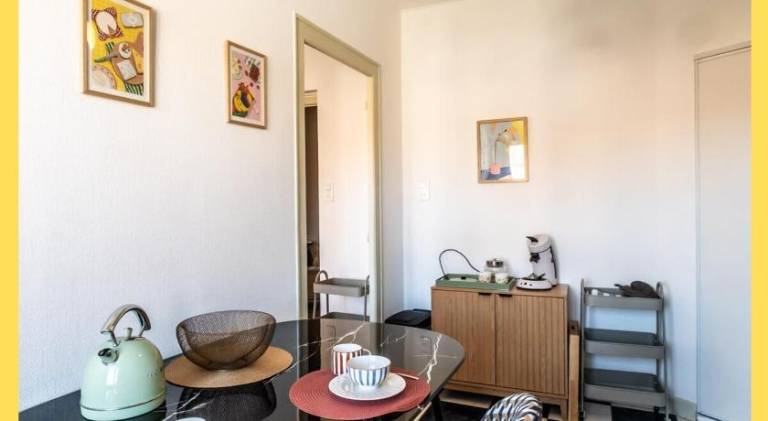 Apartment with 2 rooms for 6 persons — photo 3