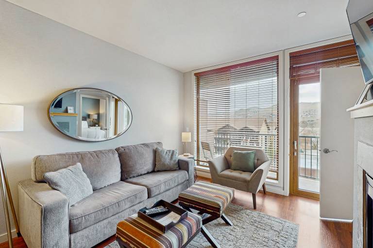 Condo  Chelan
