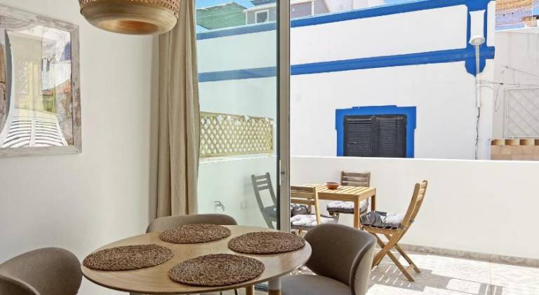 House with patio & barbeque — photo 4