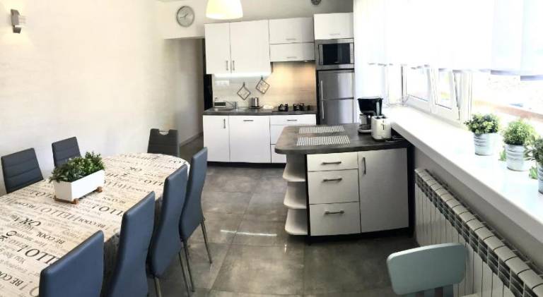 Apartment with 4 rooms for 9 persons in Szklarska Poreba
