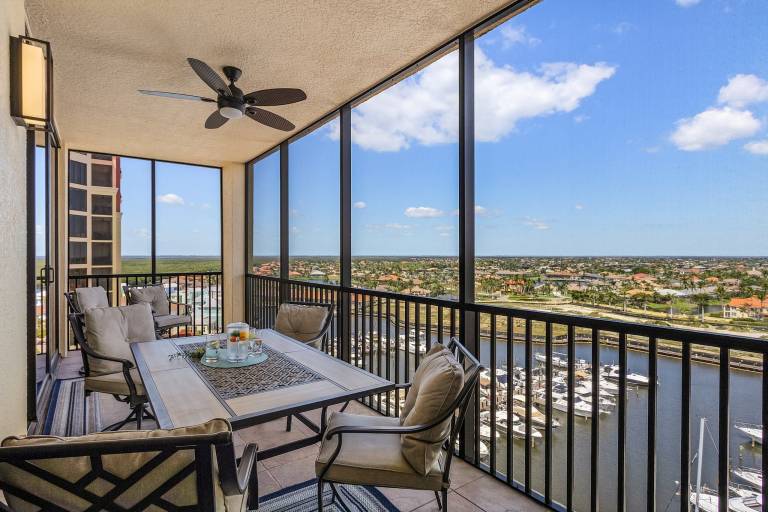Condo  Punta Rassa