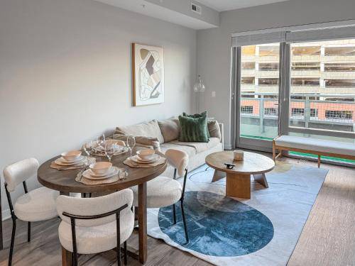Serviced apartment with patio & garden — photo 2