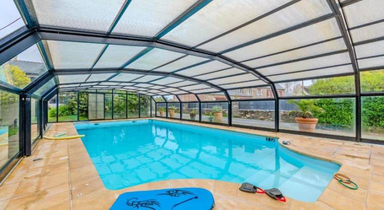 Vacation home with pool | Pet-friendly — photo 2