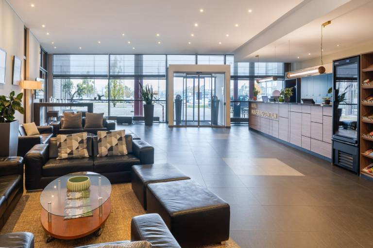 Hotel Wolfsburg Centrum Affiliated by Melia — photo 3